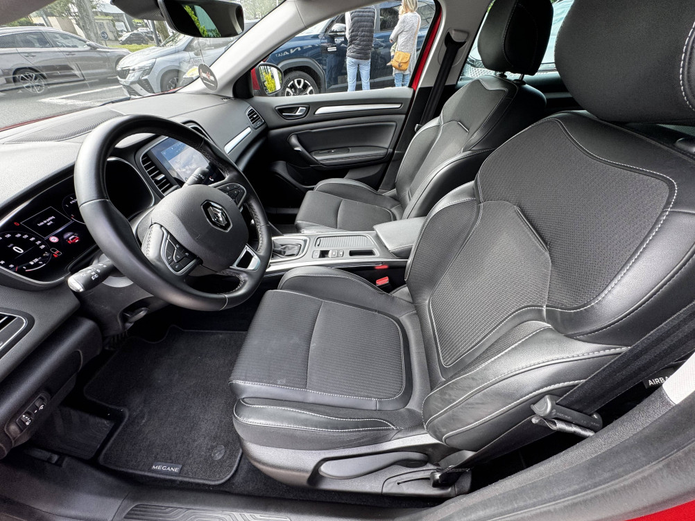 Acheter Renault Megane 4 Mégane IV Berline Blue dCi 115 EDC - 20 Intens 5p occasion dans les concessions du Groupe Faurie