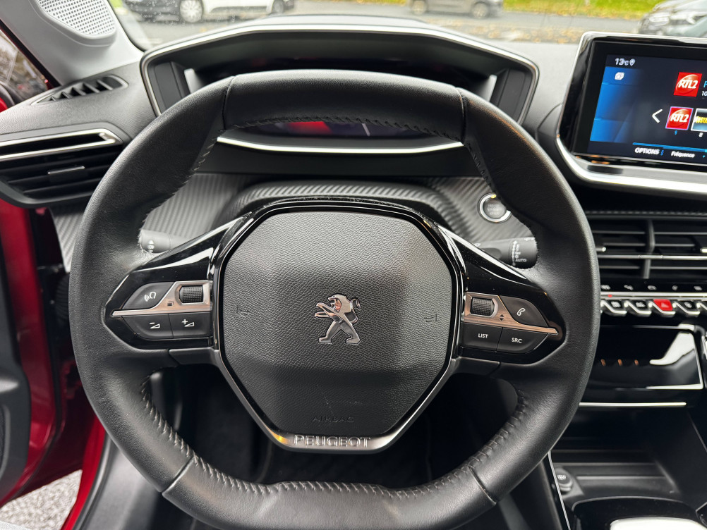 Acheter Peugeot 208 208 PureTech 100 S&S BVM6 Allure Pack 5p occasion dans les concessions du Groupe Faurie