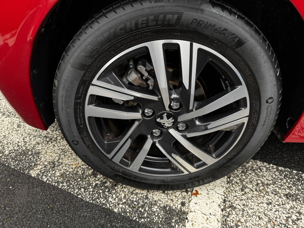 Acheter Peugeot 208 208 PureTech 100 S&S BVM6 Allure Pack 5p occasion dans les concessions du Groupe Faurie