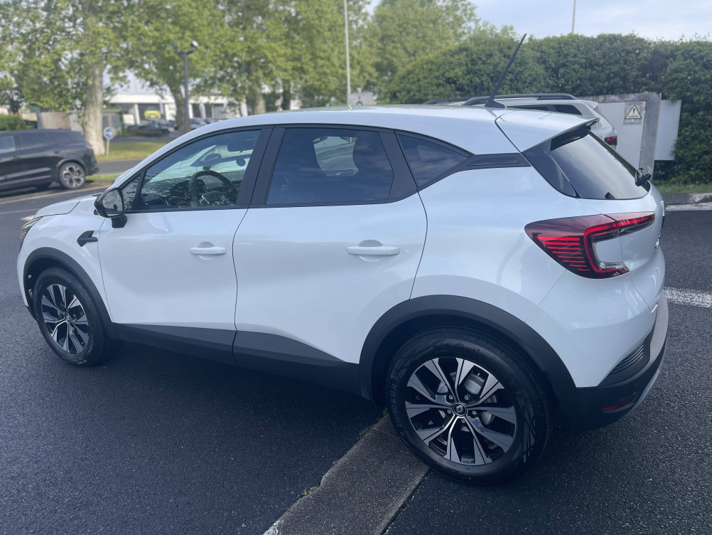 Acheter Renault Captur 2 Captur mild hybrid 140 EDC Evolution 5p occasion dans les concessions du Groupe Faurie