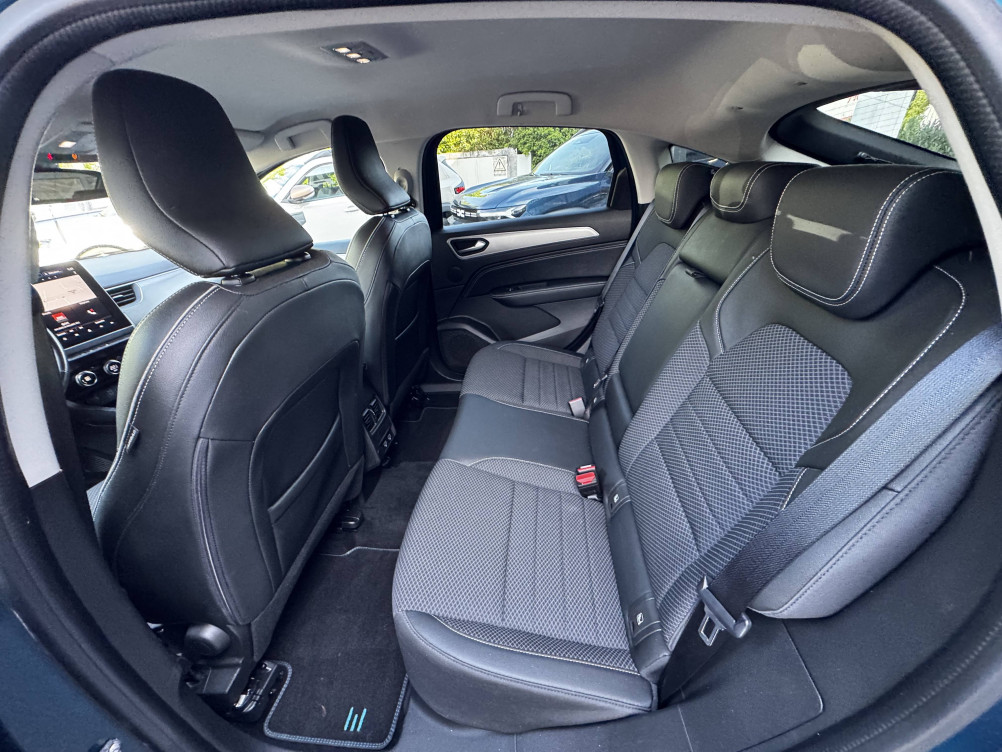 Acheter Renault Arkana Arkana E-Tech 145 - 21B Intens 5p occasion dans les concessions du Groupe Faurie