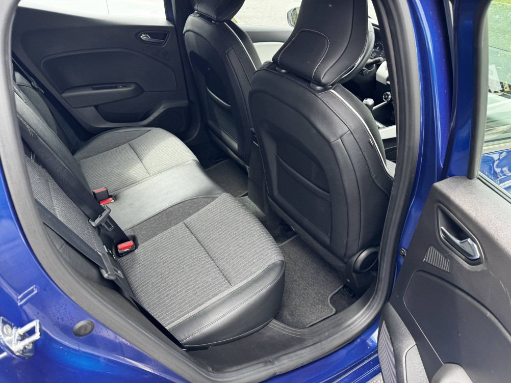 Acheter Renault Clio 5 Clio Blue dCi 100 - 21N Intens 5p occasion dans les concessions du Groupe Faurie