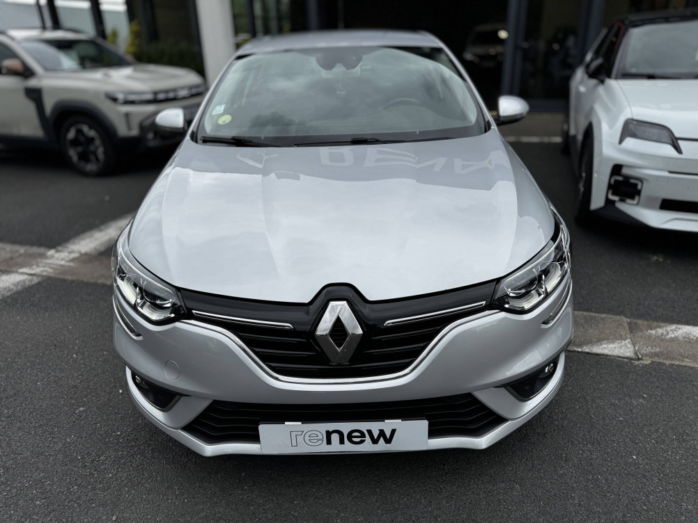 Acheter Renault Megane 4 Mégane IV Berline Blue dCi 115 Business 5p occasion dans les concessions du Groupe Faurie