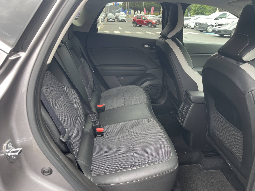 Acheter Renault Captur 2 Captur E-Tech 145 - 21 Intens 5p occasion dans les concessions du Groupe Faurie