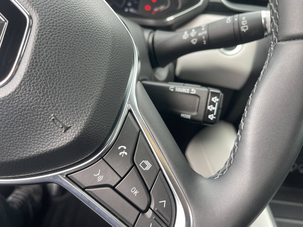 Acheter Renault Captur 2 Captur E-Tech 145 - 21 Intens 5p occasion dans les concessions du Groupe Faurie