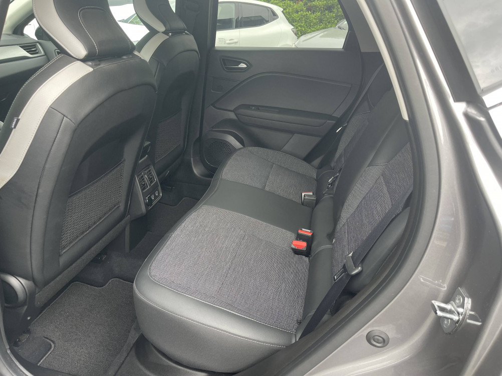 Acheter Renault Captur 2 Captur E-Tech Plug-in 160 Intens 5p occasion dans les concessions du Groupe Faurie