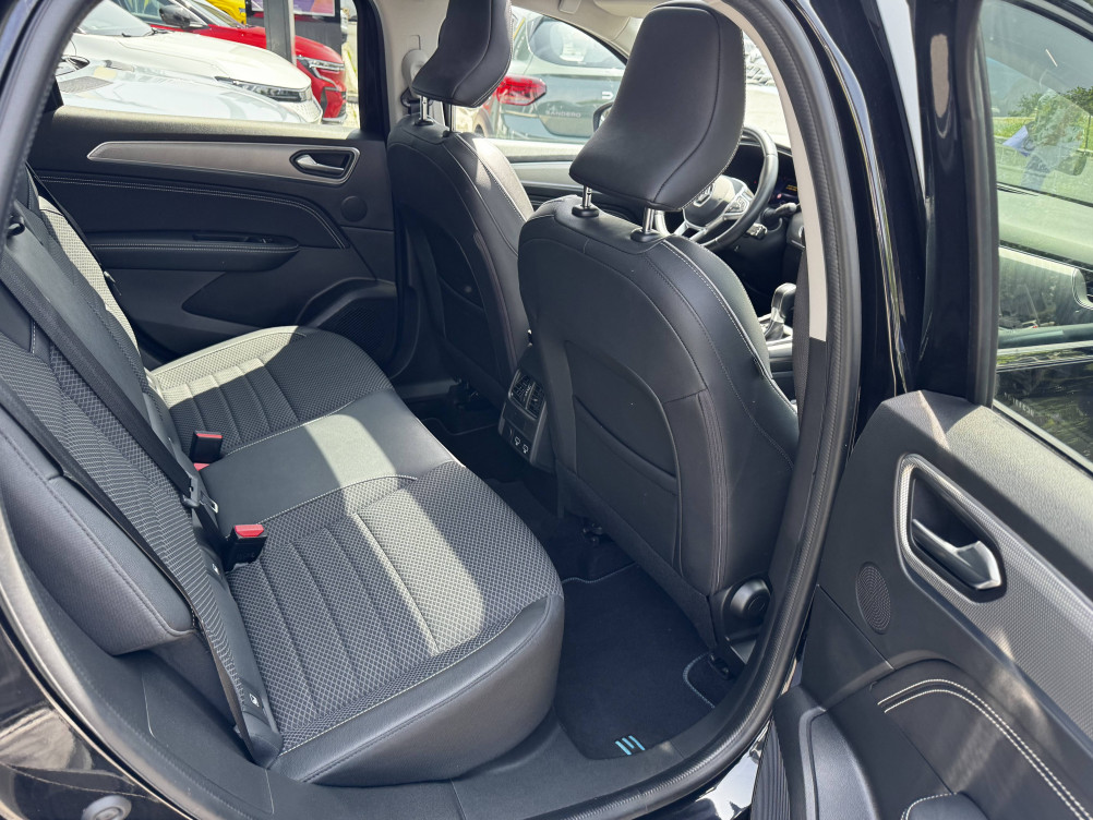 Acheter Renault Arkana Arkana E-Tech 145 - 21B Intens 5p occasion dans les concessions du Groupe Faurie