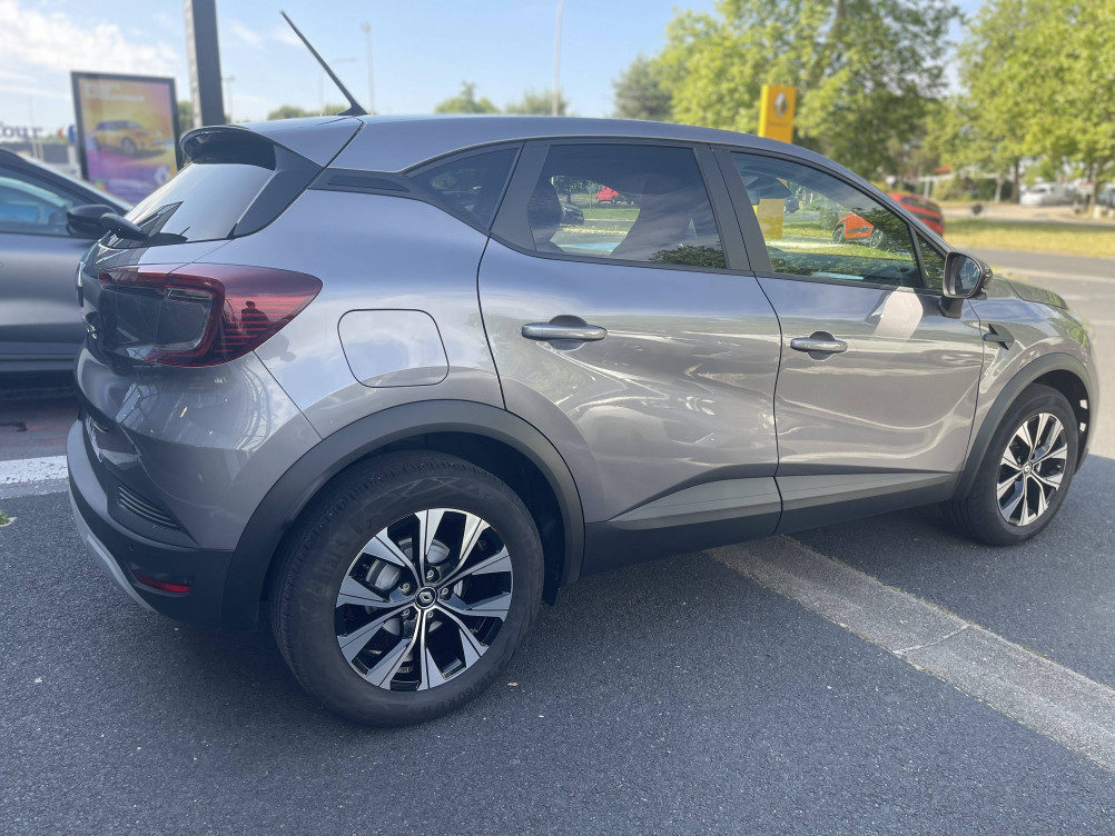Acheter Renault Captur 2 Captur mild hybrid 140 EDC Evolution 5p occasion dans les concessions du Groupe Faurie