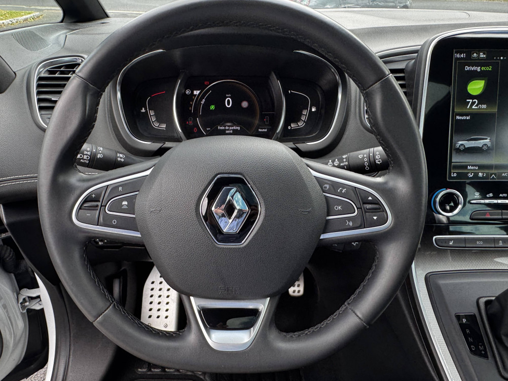 Acheter Renault Grand Scenic 4 Grand Scenic TCe 160 EDC Executive 5p occasion dans les concessions du Groupe Faurie