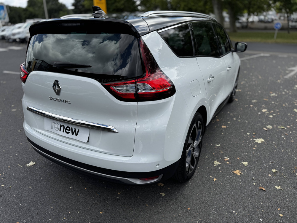 Acheter Renault Grand Scenic 4 Grand Scenic TCe 160 EDC Executive 5p occasion dans les concessions du Groupe Faurie