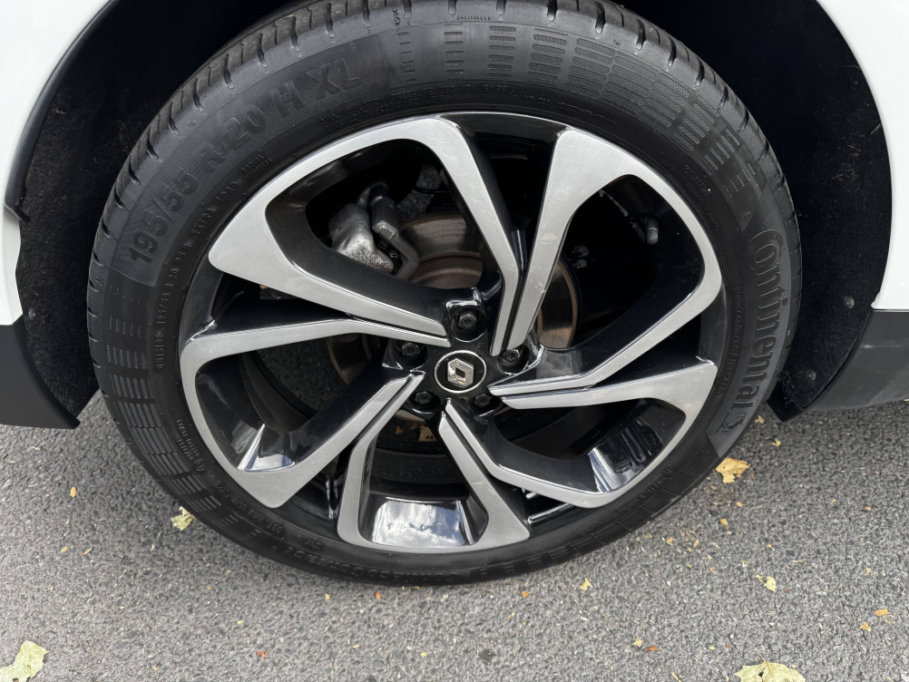 Acheter Renault Grand Scenic 4 Grand Scenic TCe 160 EDC Executive 5p occasion dans les concessions du Groupe Faurie