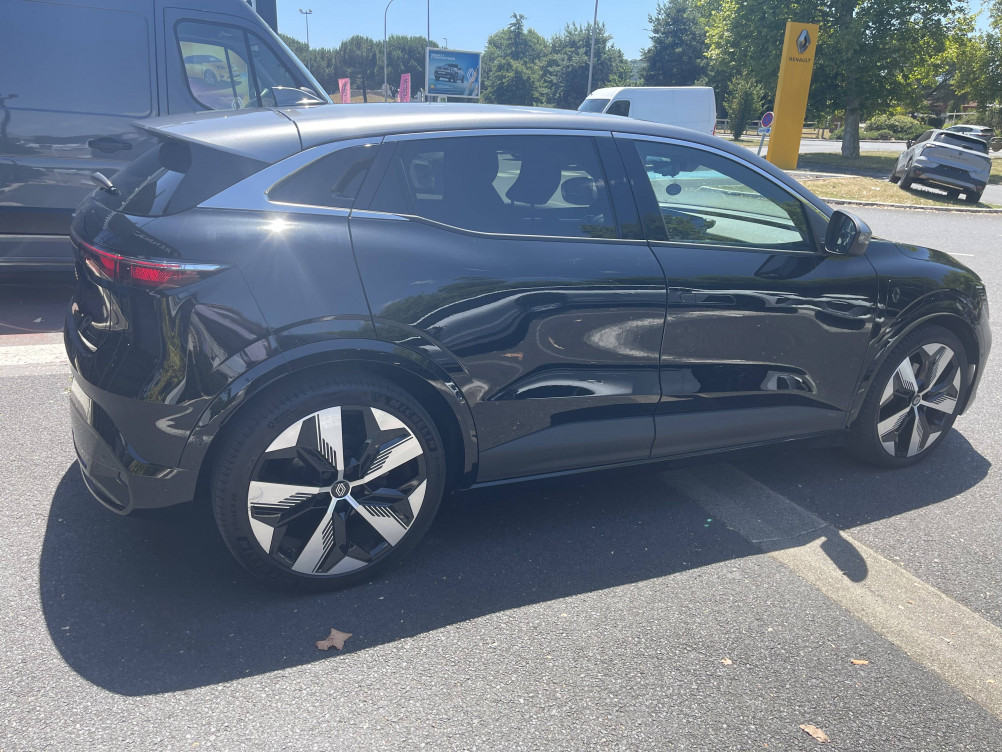 Acheter Renault Megane E-Tech Megane E-Tech EV60 220 ch optimum charge Techno 5p occasion dans les concessions du Groupe Faurie