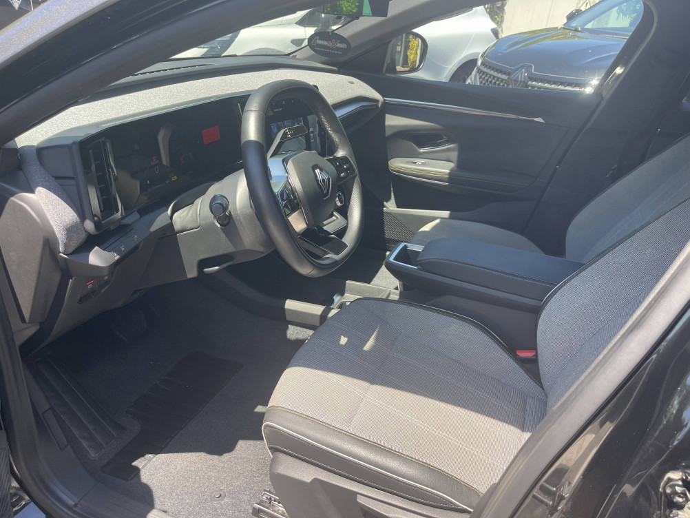 Acheter Renault Megane E-Tech Megane E-Tech EV60 220 ch optimum charge Techno 5p occasion dans les concessions du Groupe Faurie