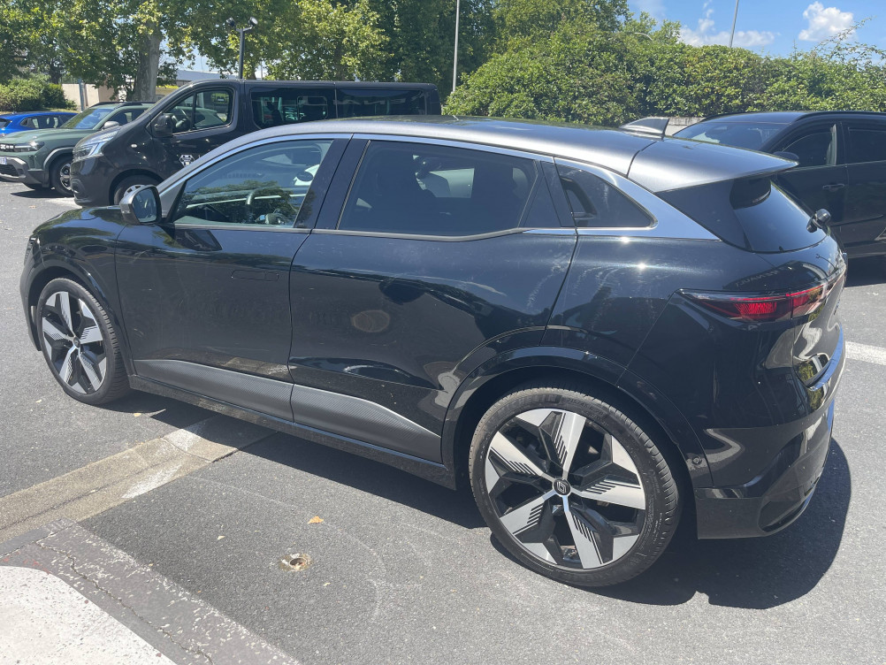 Acheter Renault Megane E-Tech Megane E-Tech EV60 220 ch optimum charge Techno 5p occasion dans les concessions du Groupe Faurie