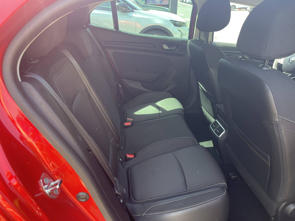 Acheter Renault Megane 4 Mégane IV Berline TCe 100 Energy Limited 5p occasion dans les concessions du Groupe Faurie