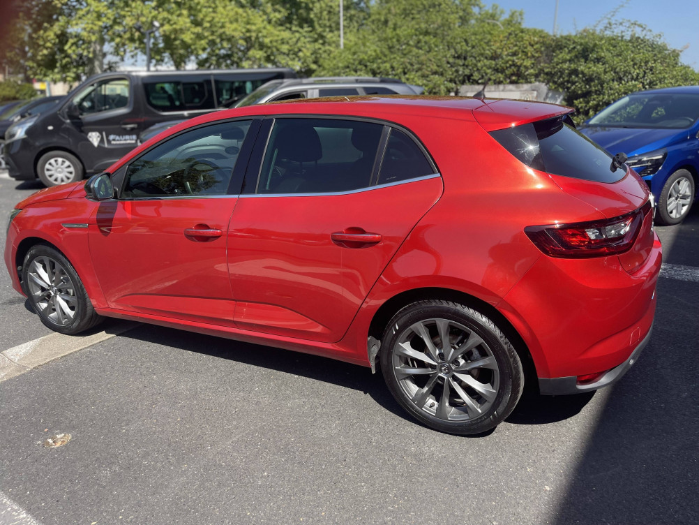 Acheter Renault Megane 4 Mégane IV Berline TCe 100 Energy Limited 5p occasion dans les concessions du Groupe Faurie