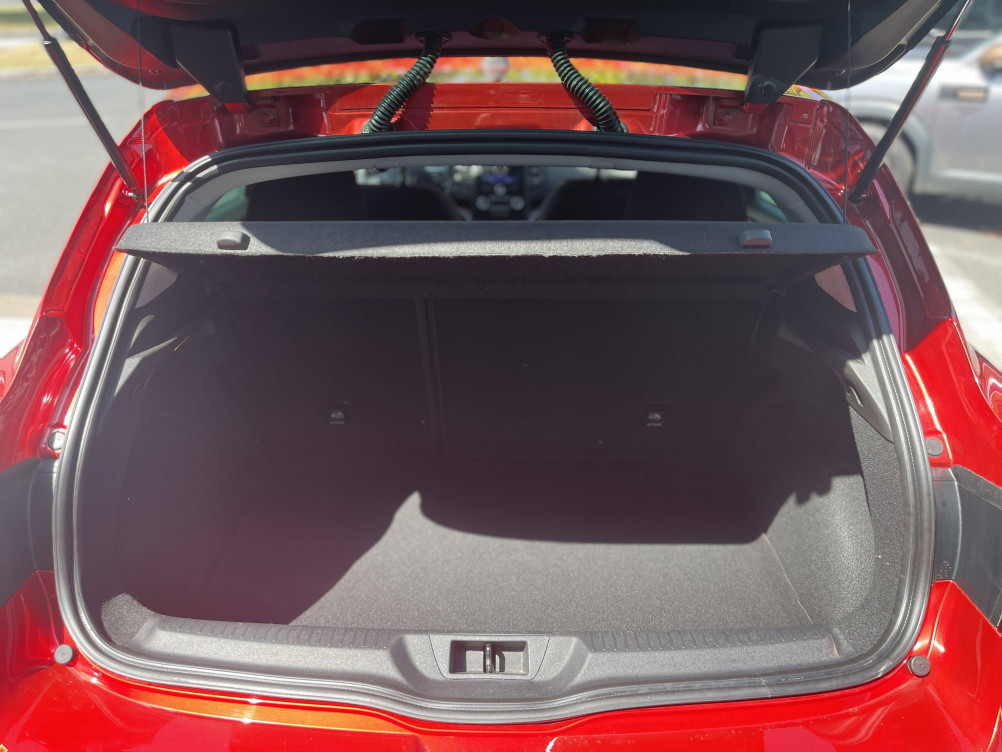 Acheter Renault Megane 4 Mégane IV Berline TCe 100 Energy Limited 5p occasion dans les concessions du Groupe Faurie