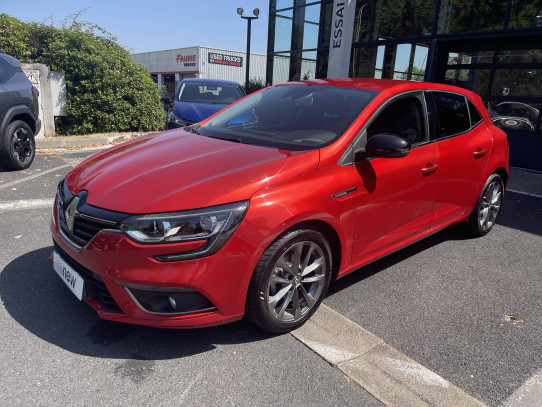 Acheter Renault Megane 4 Mégane IV Berline TCe 100 Energy Limited 5p occasion dans les concessions du Groupe Faurie