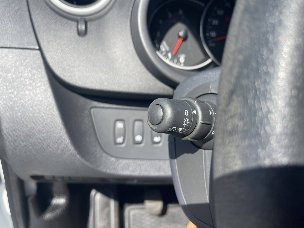 Acheter Renault Kangoo Express 2 KANGOO EXPRESS BLUE DCI 95 GRAND CONFORT 5p occasion dans les concessions du Groupe Faurie