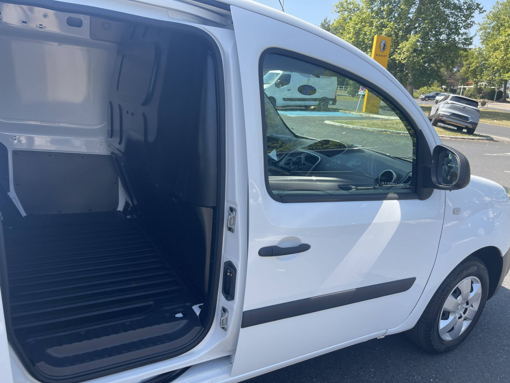 Acheter Renault Kangoo Express 2 KANGOO EXPRESS BLUE DCI 95 GRAND CONFORT 5p occasion dans les concessions du Groupe Faurie