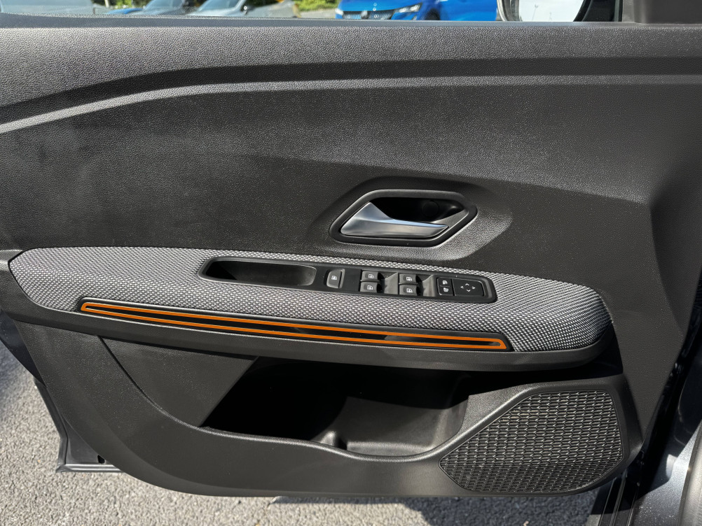 Acheter Dacia Sandero Sandero TCe 90 CVT - 22 Stepway Confort 5p occasion dans les concessions du Groupe Faurie