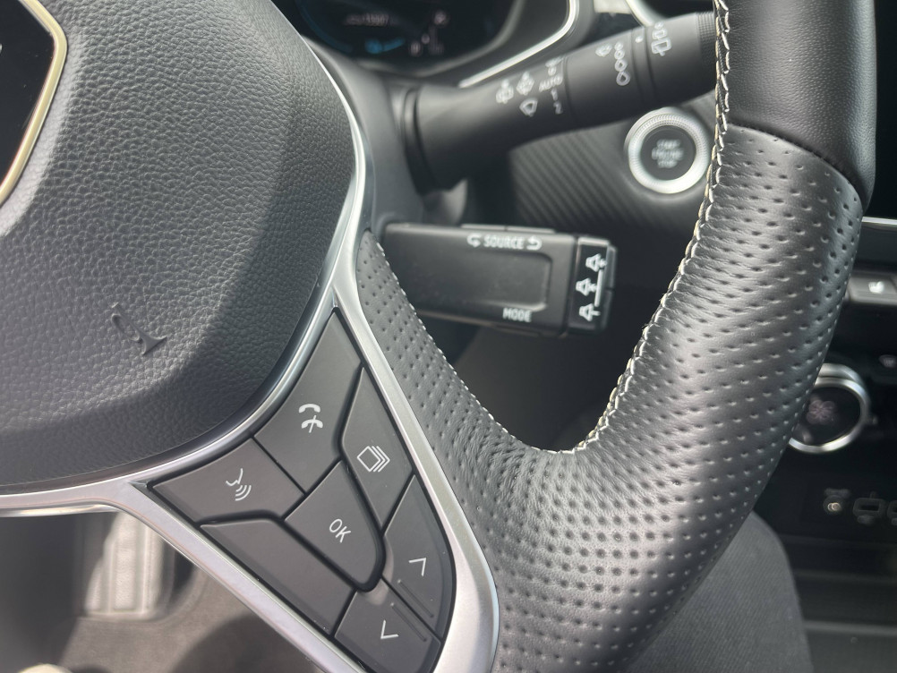 Acheter Renault Captur 2 Captur E-Tech full hybrid 145 Engineered 5p occasion dans les concessions du Groupe Faurie