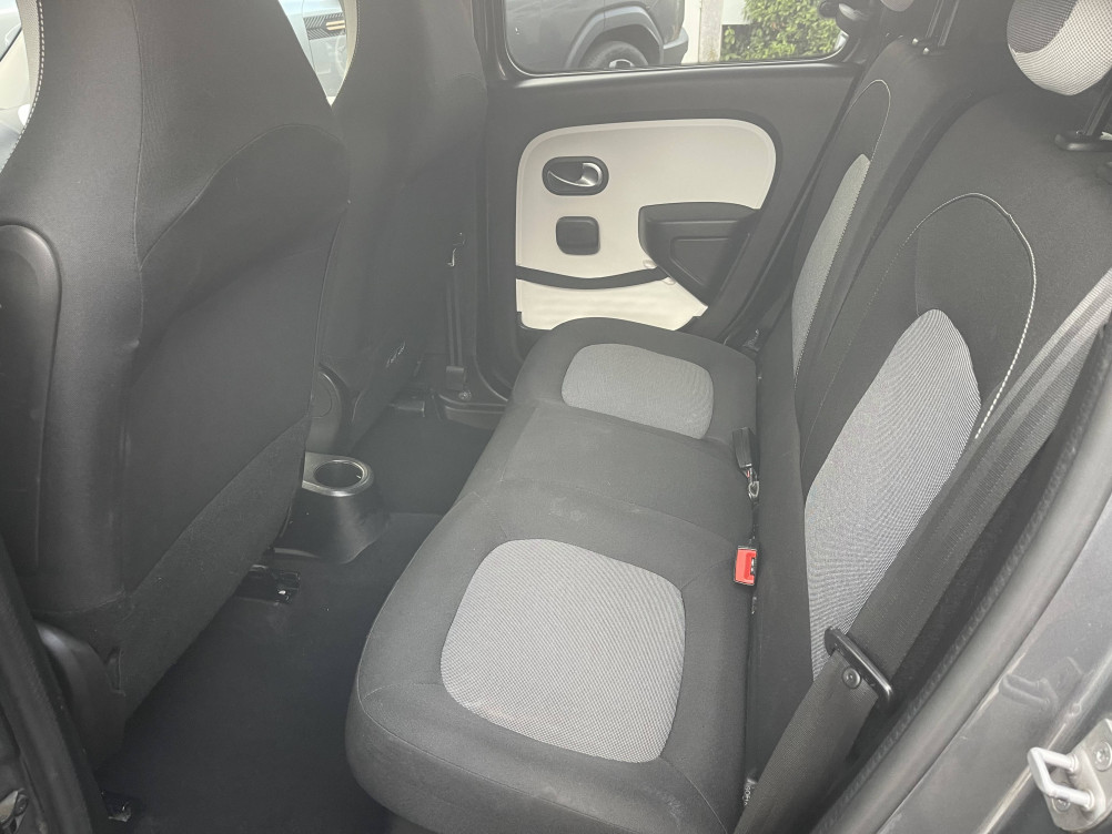 Acheter Renault Twingo 3 Twingo III 0.9 TCe 90 Energy Intens 5p occasion dans les concessions du Groupe Faurie