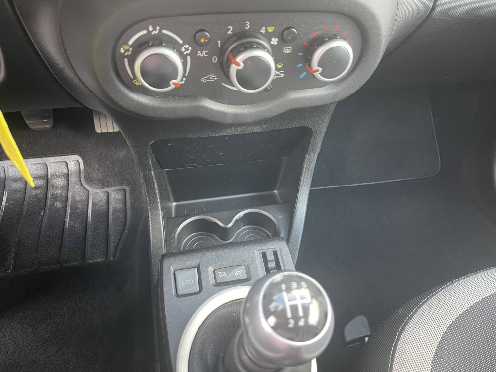 Acheter Renault Twingo 3 Twingo III 0.9 TCe 90 Energy Intens 5p occasion dans les concessions du Groupe Faurie