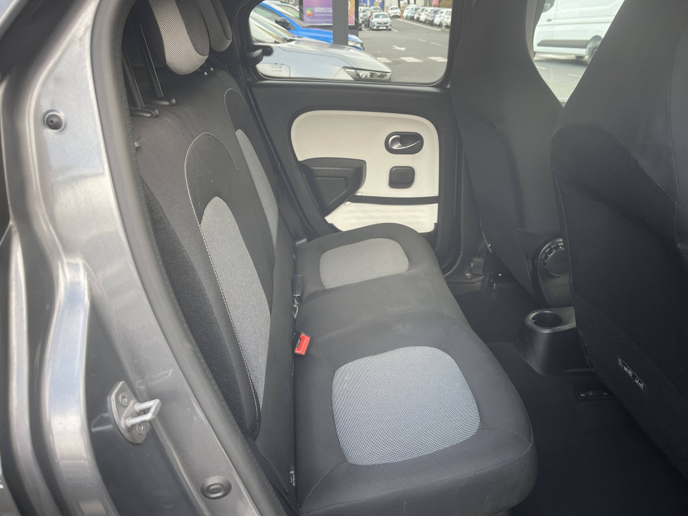 Acheter Renault Twingo 3 Twingo III 0.9 TCe 90 Energy Intens 5p occasion dans les concessions du Groupe Faurie