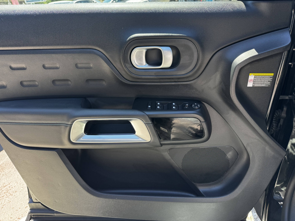 Acheter Citroën C5 Aircross C5 Aircross BlueHDi 130 S&S EAT8 Shine Pack 5p occasion dans les concessions du Groupe Faurie