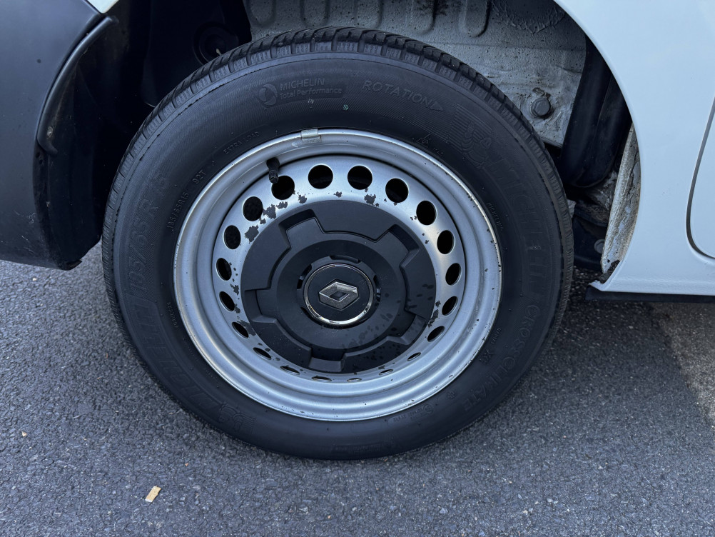 Acheter Renault Express 2 EXPRESS VAN BLUE DCI 95 - 22 CONFORT 5p occasion dans les concessions du Groupe Faurie