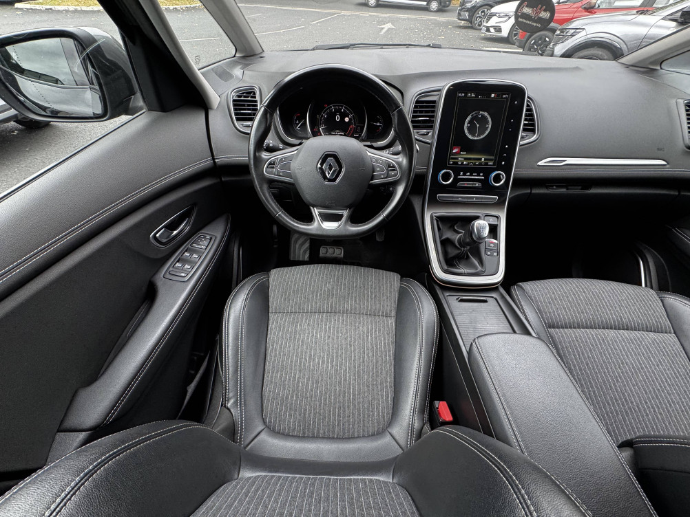 Acheter Renault Grand Scenic 4 Grand Scenic TCe 140 FAP - 21 Intens 5p occasion dans les concessions du Groupe Faurie