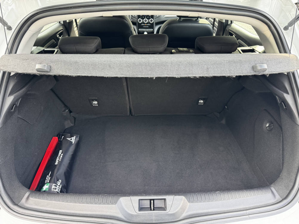 Acheter Renault Megane 4 Mégane IV Berline Blue dCi 115 EDC - 21N Business 5p occasion dans les concessions du Groupe Faurie
