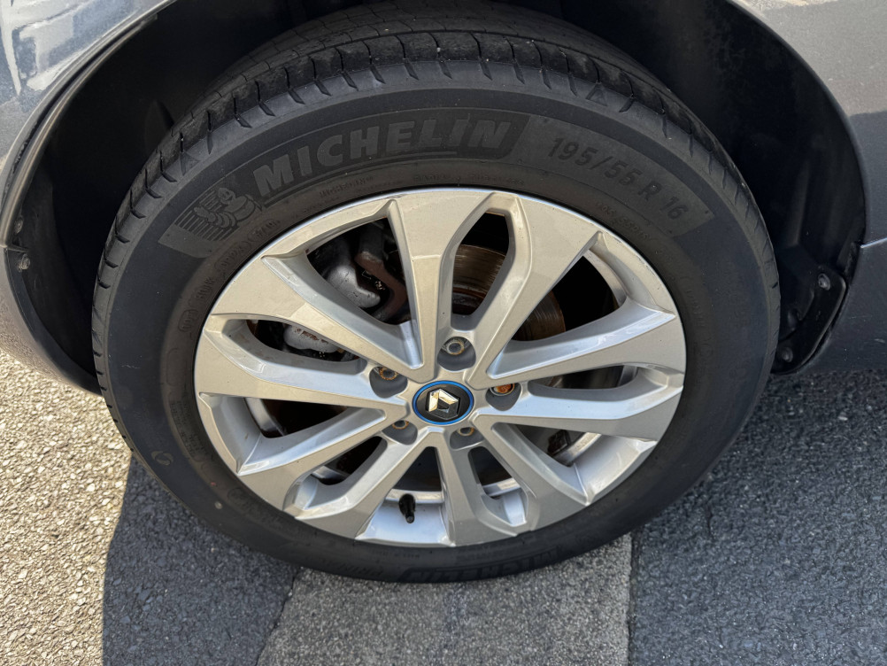 Acheter Renault Zoe Zoe R110 Zen 5p occasion dans les concessions du Groupe Faurie