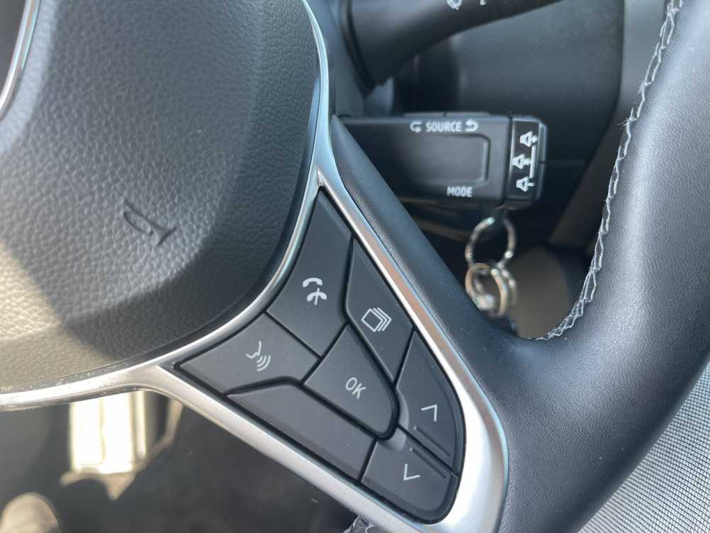 Acheter Renault Clio 5 Clio E-Tech 140 Zen 5p occasion dans les concessions du Groupe Faurie