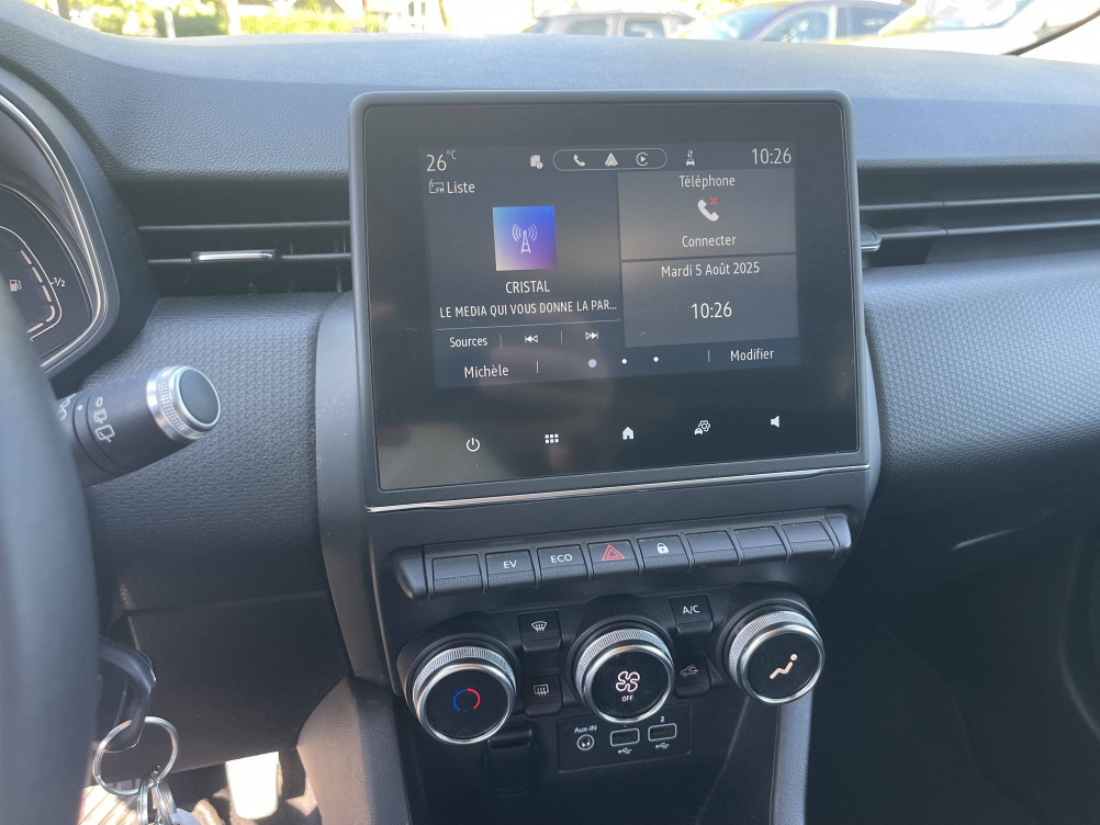 Acheter Renault Clio 5 Clio E-Tech 140 Zen 5p occasion dans les concessions du Groupe Faurie