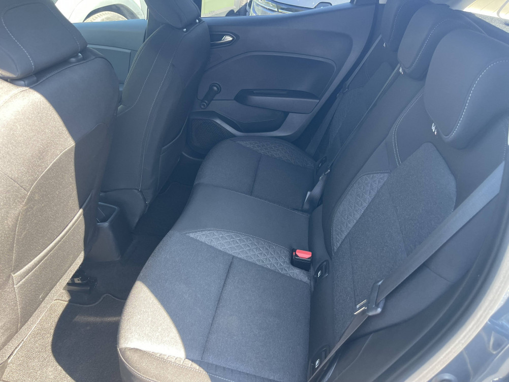 Acheter Renault Clio 5 Clio E-Tech 140 Zen 5p occasion dans les concessions du Groupe Faurie