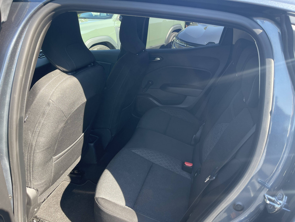 Acheter Renault Clio 5 Clio E-Tech 140 Zen 5p occasion dans les concessions du Groupe Faurie