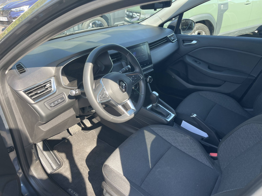 Acheter Renault Clio 5 Clio E-Tech 140 Zen 5p occasion dans les concessions du Groupe Faurie
