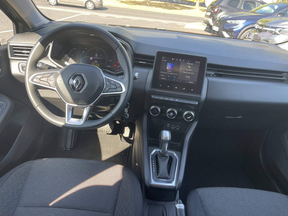 Acheter Renault Clio 5 Clio E-Tech 140 Zen 5p occasion dans les concessions du Groupe Faurie