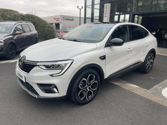 Acheter Renault Arkana Arkana E-Tech hybride 145 - 22 Engineered 5p occasion dans les concessions du Groupe Faurie