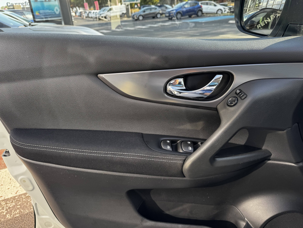 Acheter Nissan Qashqai Qashqai 1.6 dCi 130 N-Connecta 5p occasion dans les concessions du Groupe Faurie