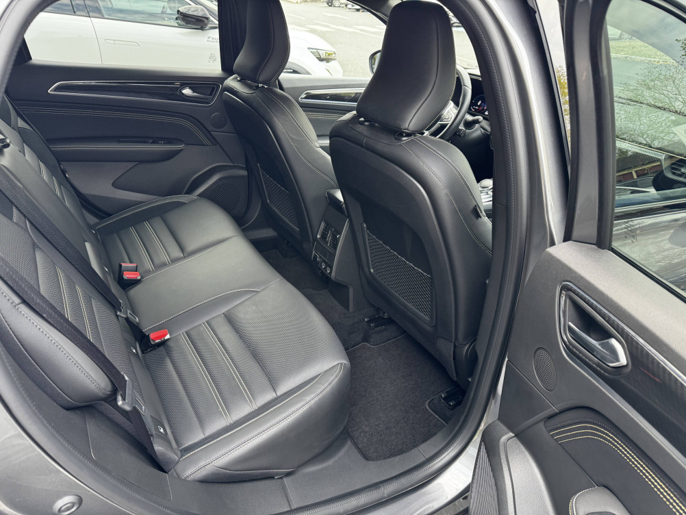 Acheter Renault Arkana Arkana E-Tech hybride 145 - 22 Engineered 5p occasion dans les concessions du Groupe Faurie