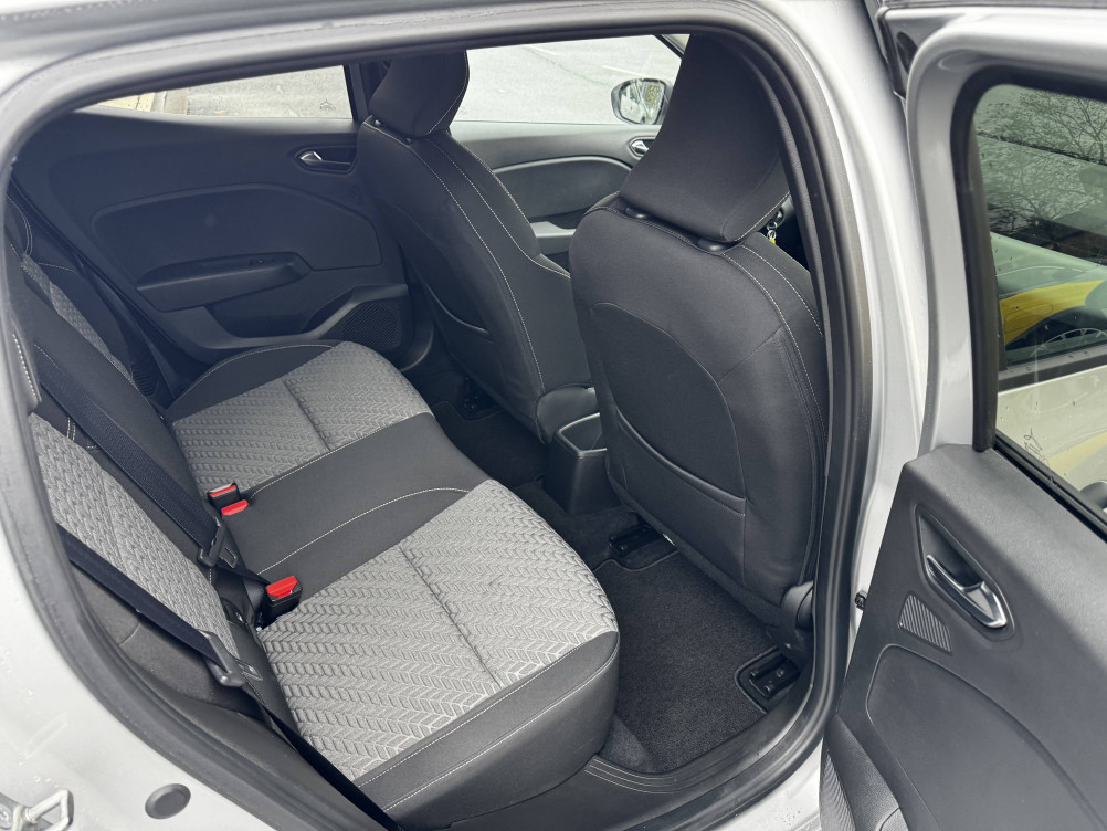 Acheter Renault Clio 5 Clio E-Tech full hybrid 145 Evolution 5p occasion dans les concessions du Groupe Faurie