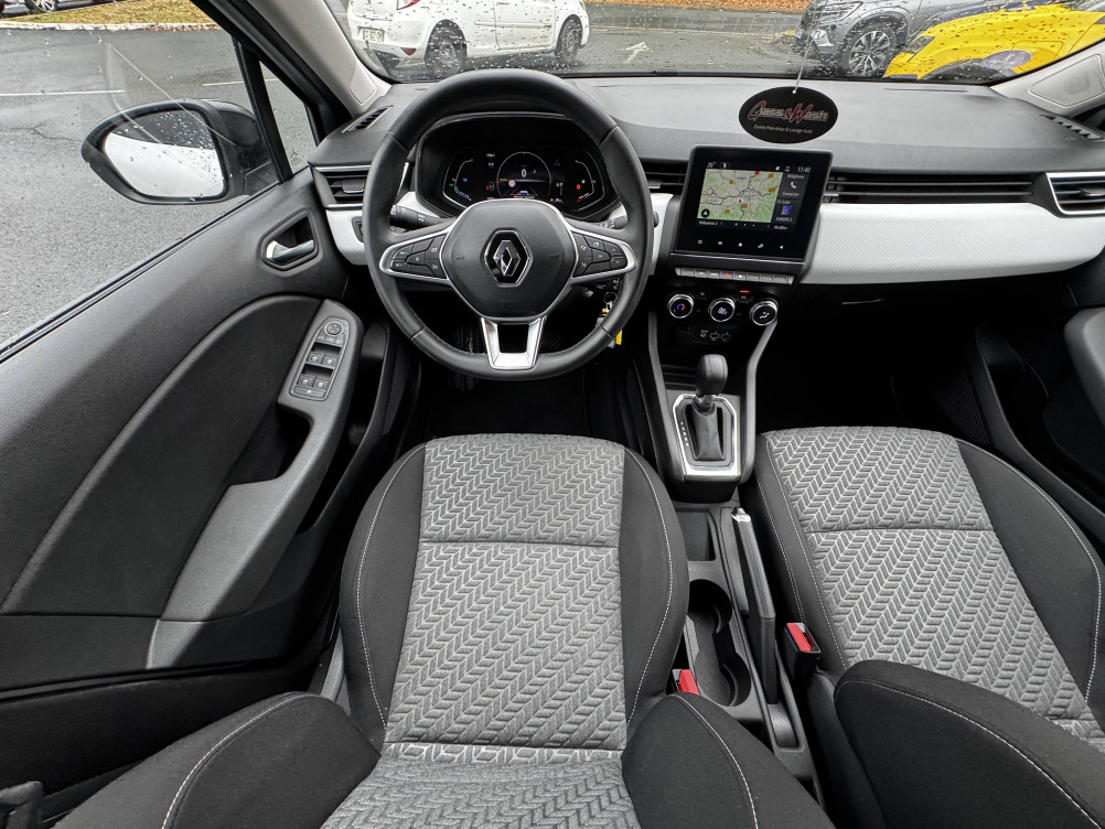Acheter Renault Clio 5 Clio E-Tech full hybrid 145 Evolution 5p occasion dans les concessions du Groupe Faurie