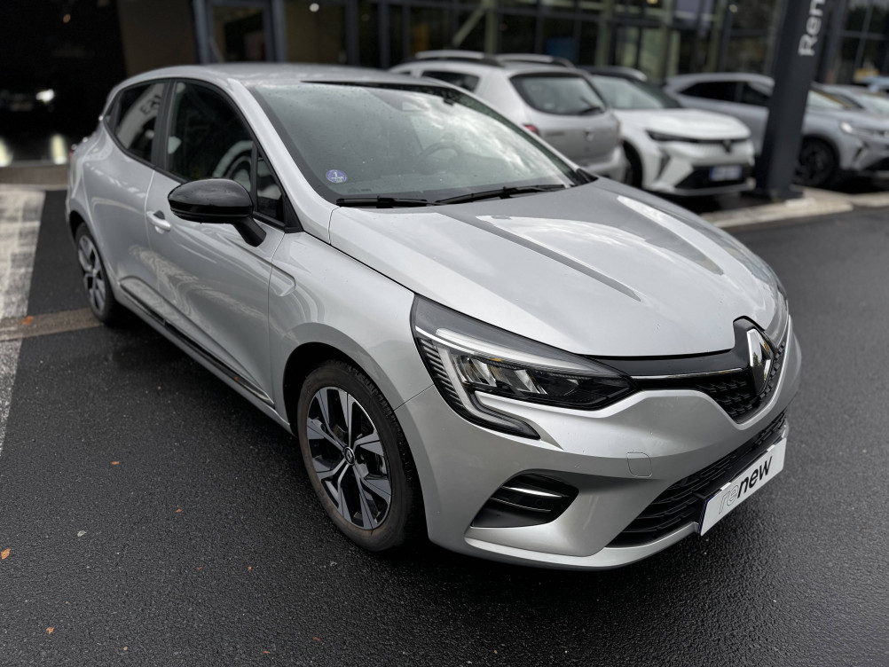 Acheter Renault Clio 5 Clio E-Tech full hybrid 145 Evolution 5p occasion dans les concessions du Groupe Faurie
