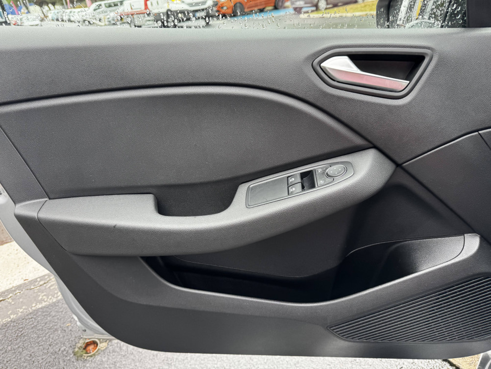 Acheter Renault Clio 5 Clio E-Tech full hybrid 145 Equilibre 5p occasion dans les concessions du Groupe Faurie