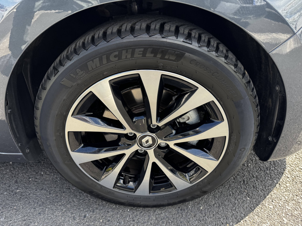 Acheter Renault Clio 5 Clio E-Tech 140 - 21N Intens 5p occasion dans les concessions du Groupe Faurie