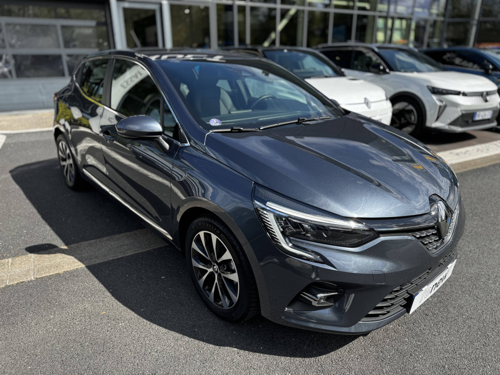 Acheter Renault Clio 5 Clio E-Tech 140 - 21N Intens 5p occasion dans les concessions du Groupe Faurie