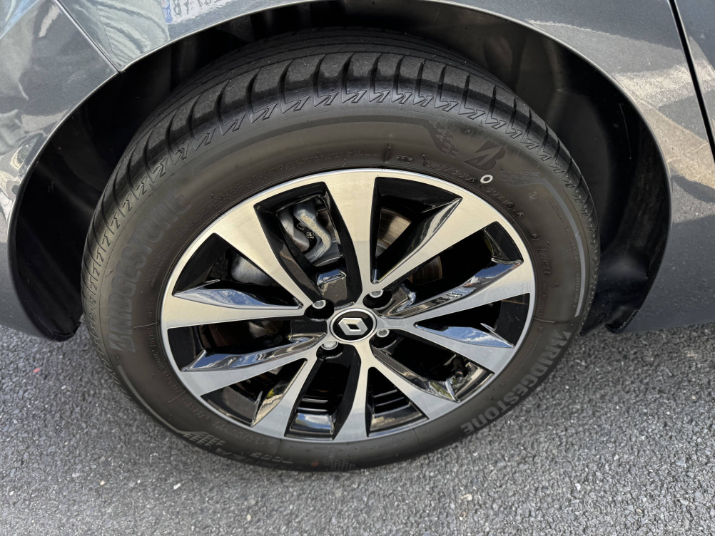Acheter Renault Clio 5 Clio E-Tech 140 - 21N Intens 5p occasion dans les concessions du Groupe Faurie